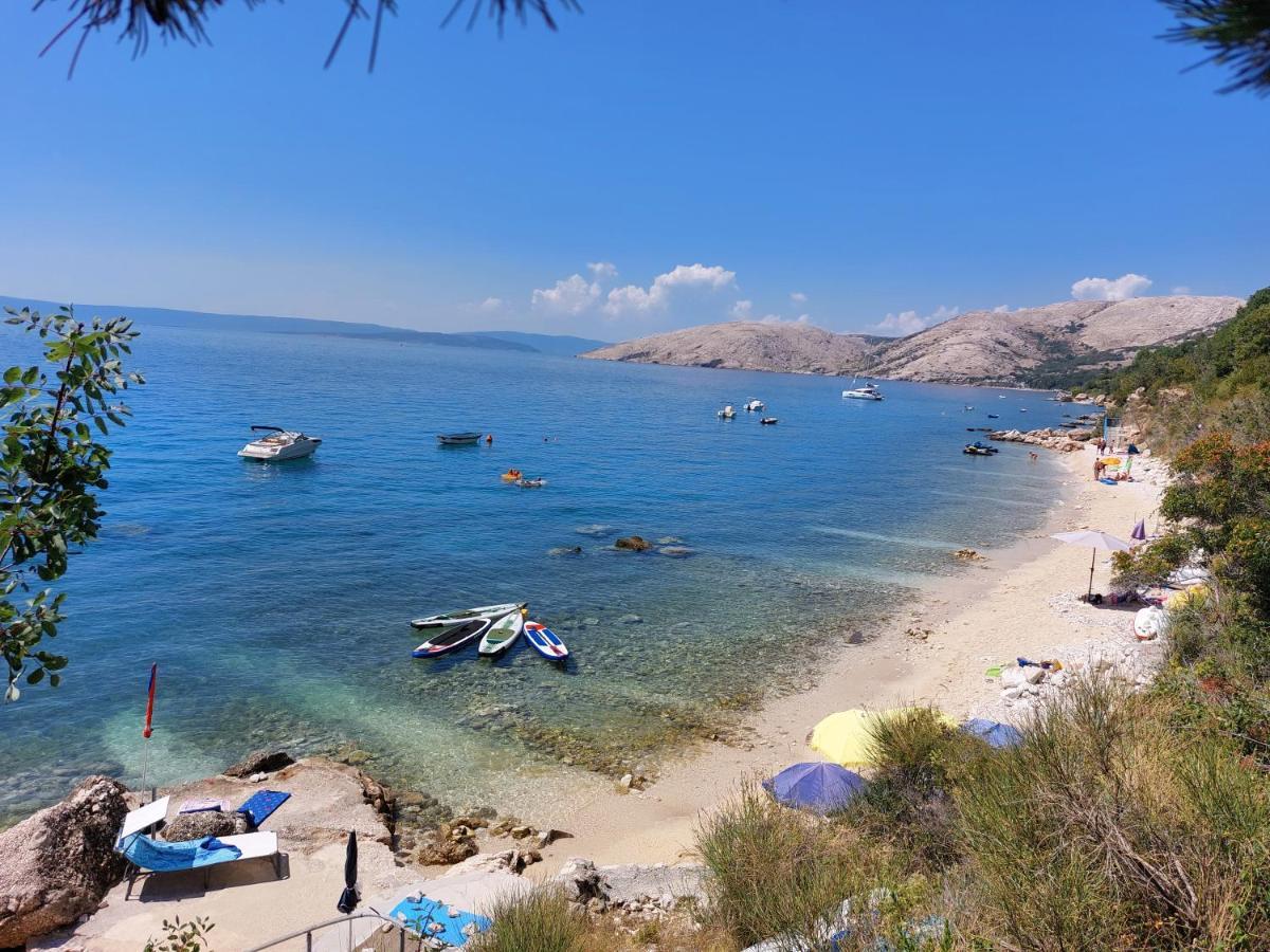 Apartmani Denis Stara Baska Luaran gambar